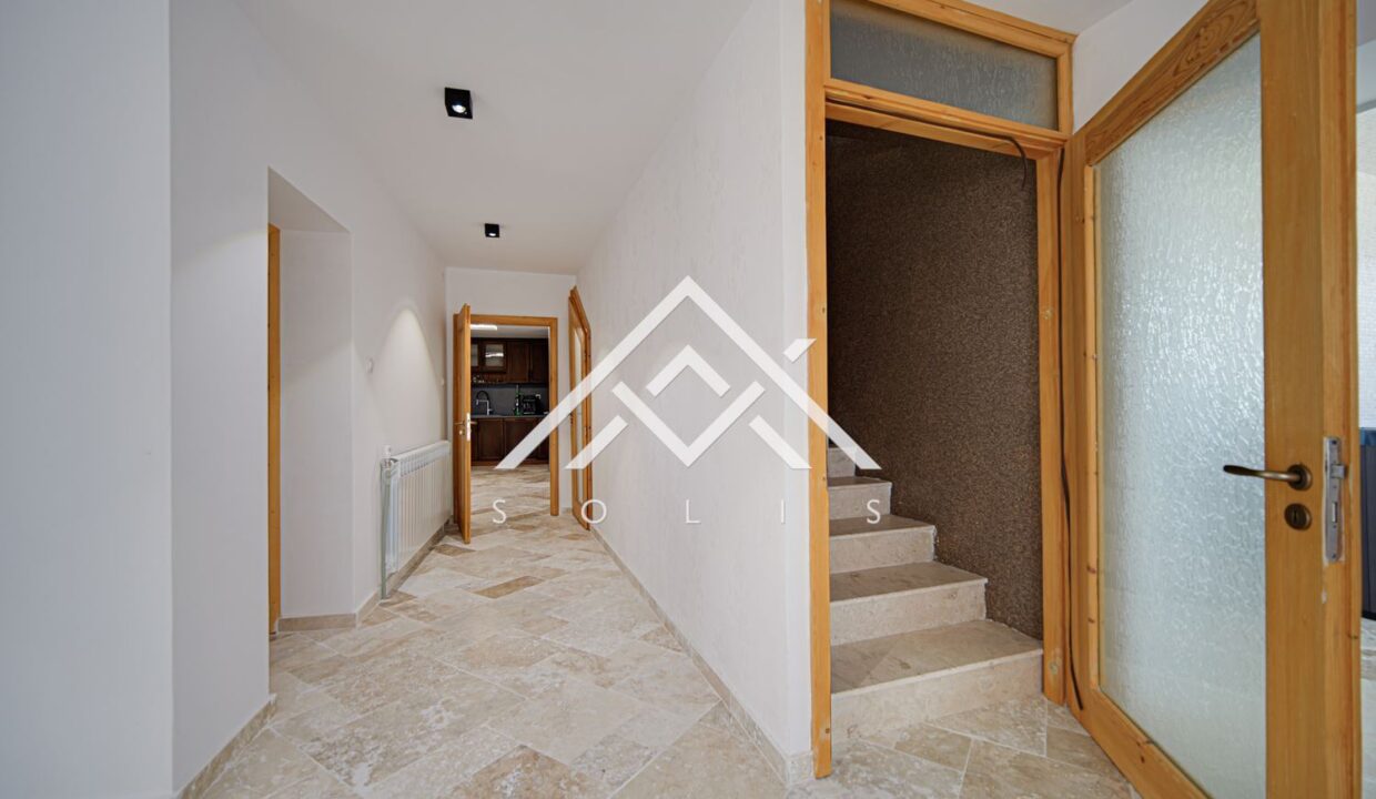 LuxuriouschaletpurvalliabeautifulviewhomeBatakCigovchark-23