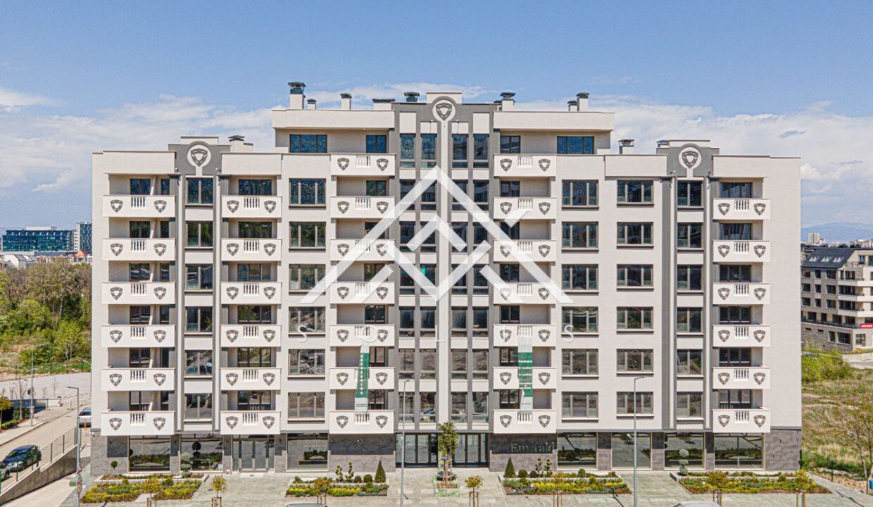 ПросторенчетиристайниапартаментвЕмералдАпартментспредАкт16вМанастирскиливади-Изток-0