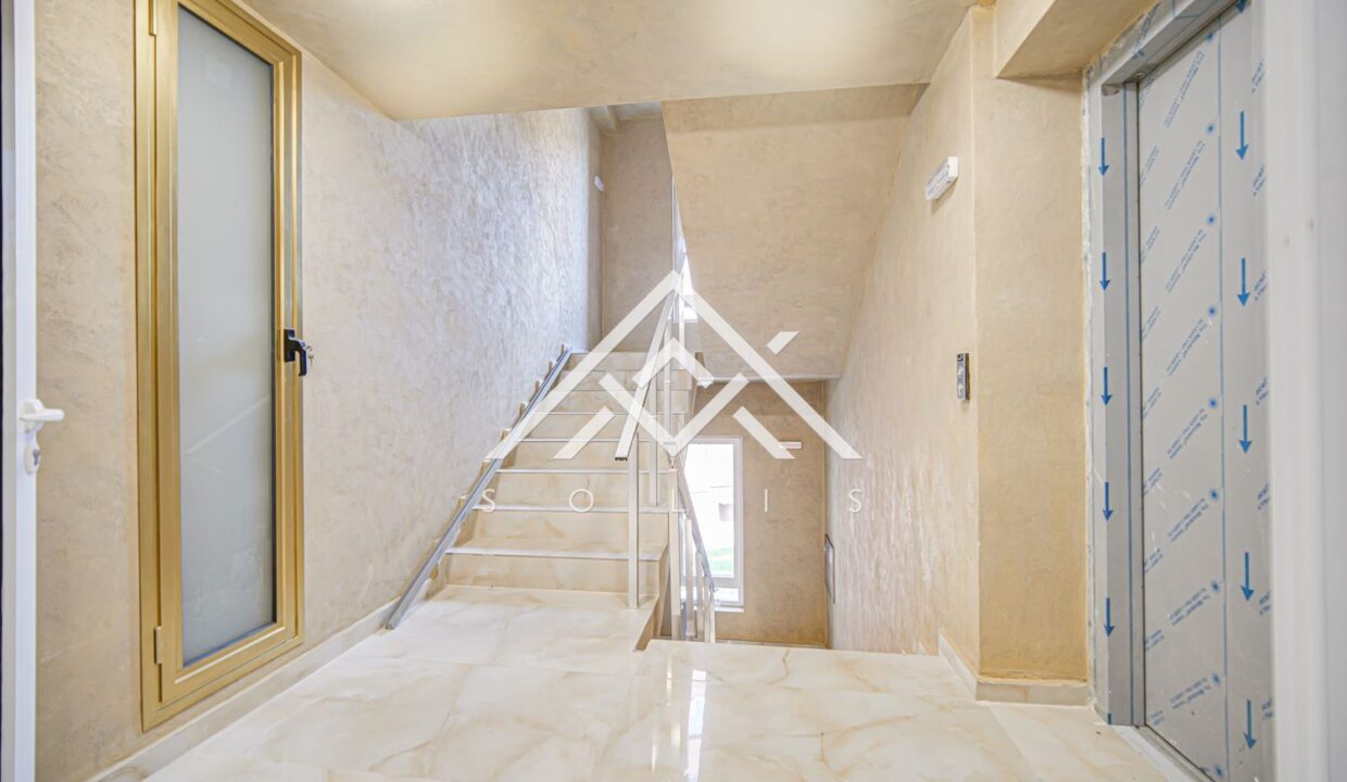 ПросторенчетиристайниапартаментвЕмералдАпартментспредАкт16вМанастирскиливади-Изток-4