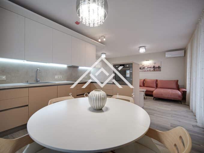 Модерно обзаведен тристаен апартамент в кв. Дианабад - 0