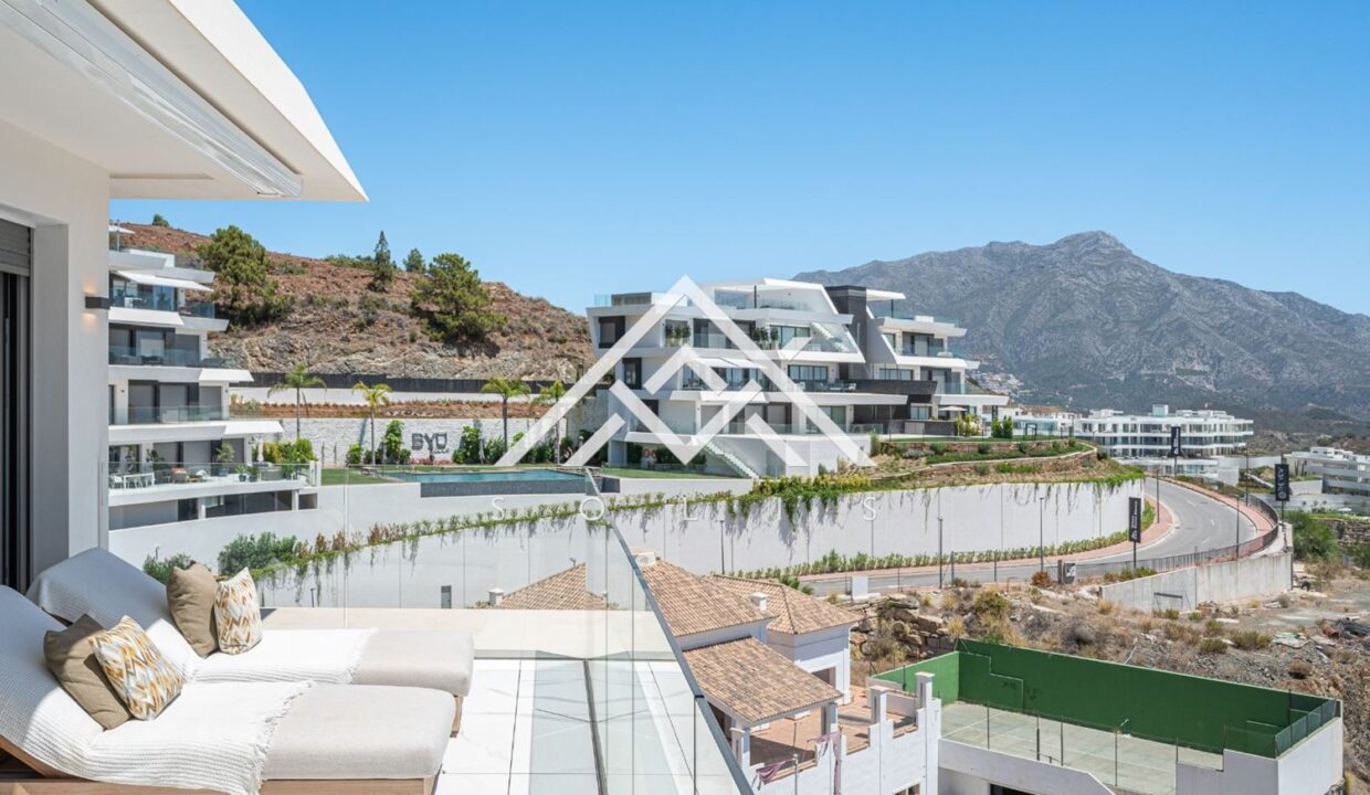 Роскошные апартаменты с тремя спальнями в Бенахависе-27