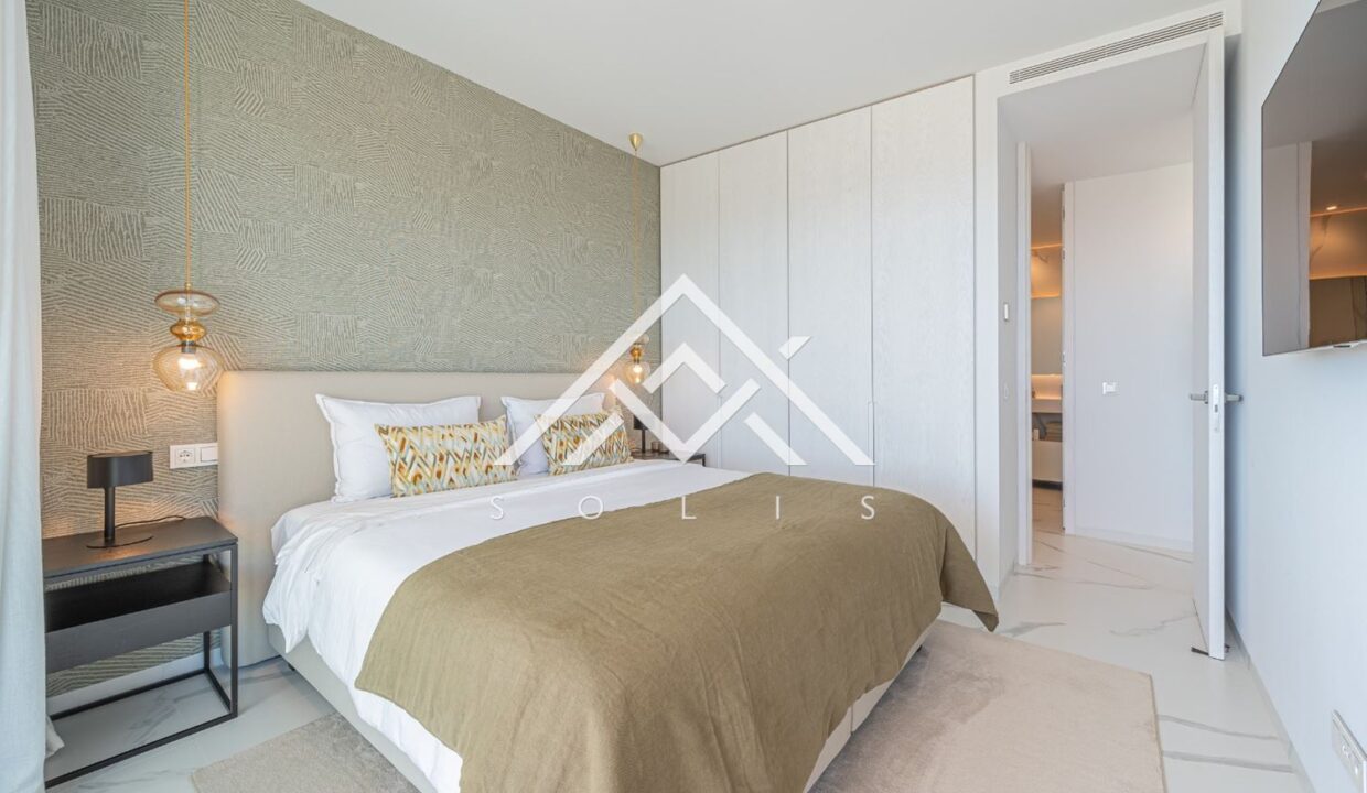 Роскошные апартаменты с тремя спальнями в Бенахависе-20