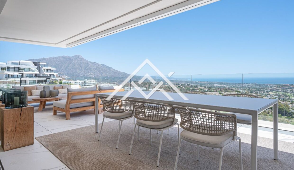 Роскошные апартаменты с тремя спальнями в Бенахависе-4