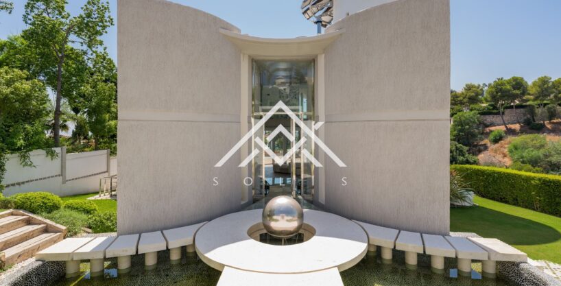 Изключителна Вила с Уникален Дизайн в Параисо Алто, Бенахавис - 0